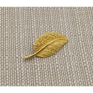 Textured Gold Tone Leaf Brooch Pin